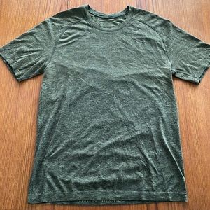 Lululemon Men’s Medium Metal Vent Tech 2.0 Tee